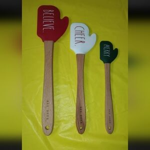 Rae Dunn Silicone Spatula 3 Pc. Spatula Set  Mitten Style with Hard Wood Handles